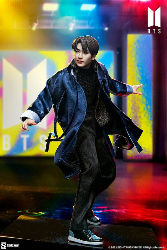 SIDESHOW - BTS Idol Collection Pvc Statue Jung Kook DeLuxe