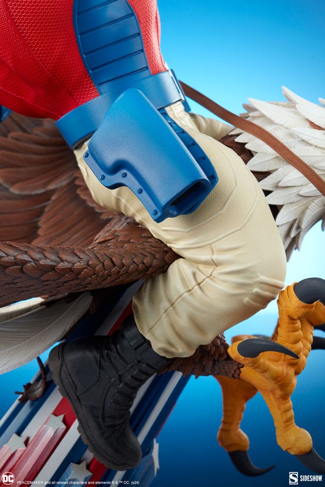 SIDESHOW - Peacemaker Statue Eat Peace Statue