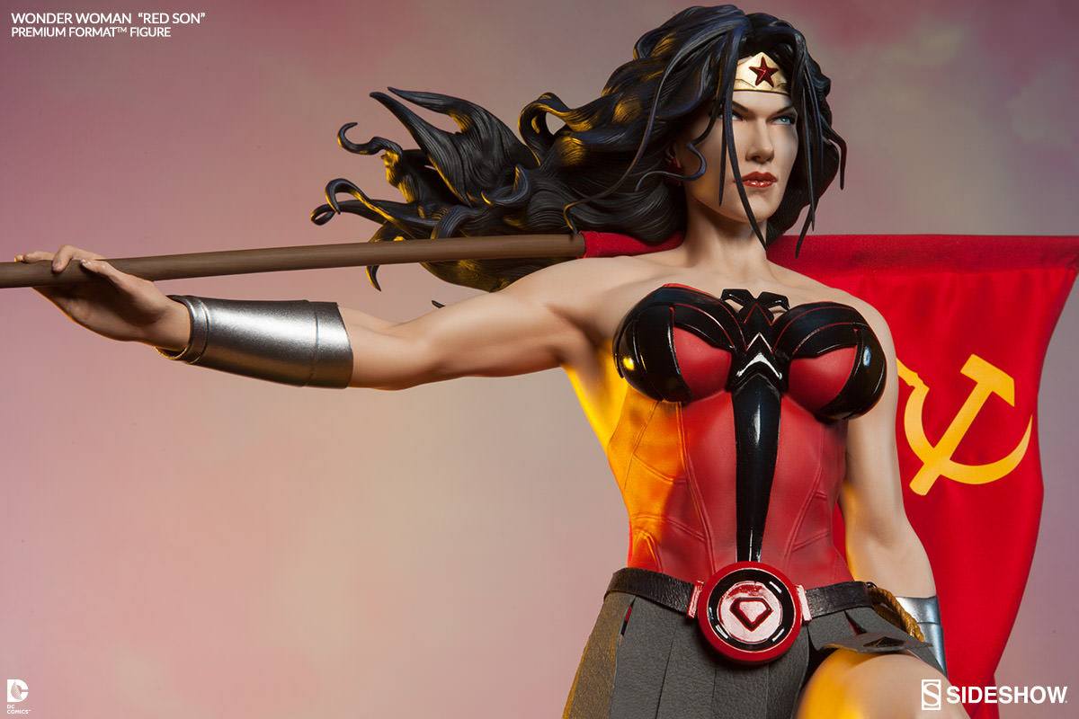 SIDESHOW - Dc Comics - Wonder Woman Red Son Premium Format 56 cm