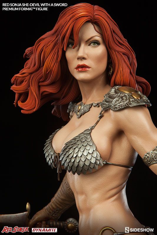 SIDESHOW - RED SONJA SHE-DEVIL WITH SWORD PREMIUM FORMAT