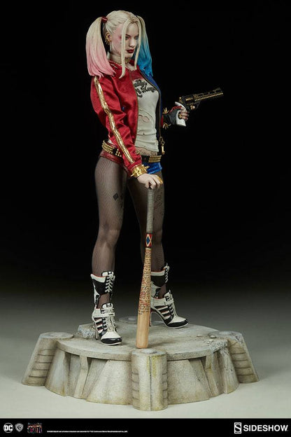 SIDESHOW - Dc Comics - Suicide Squad Harley Quinn Premium Format