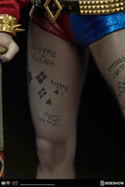 SIDESHOW - Dc Comics - Suicide Squad Harley Quinn Premium Format