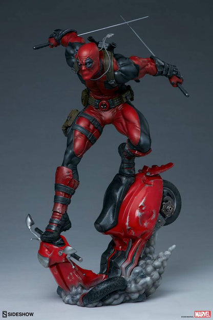 SIDESHOW - Marvel - Premium Format Statue Deadpool SS300690