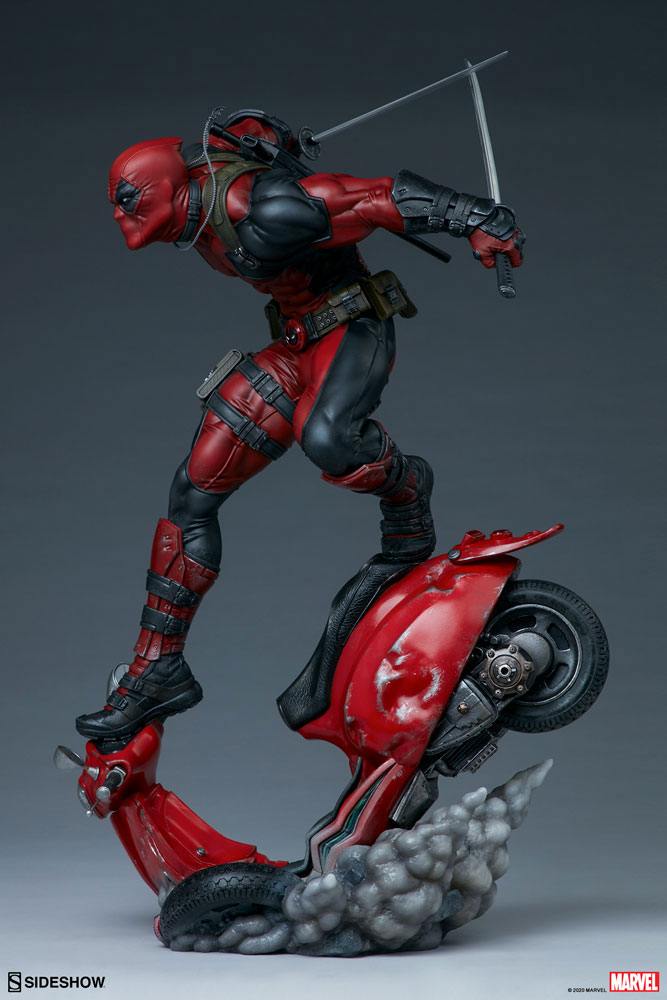 SIDESHOW - Marvel - Premium Format Statue Deadpool SS300690