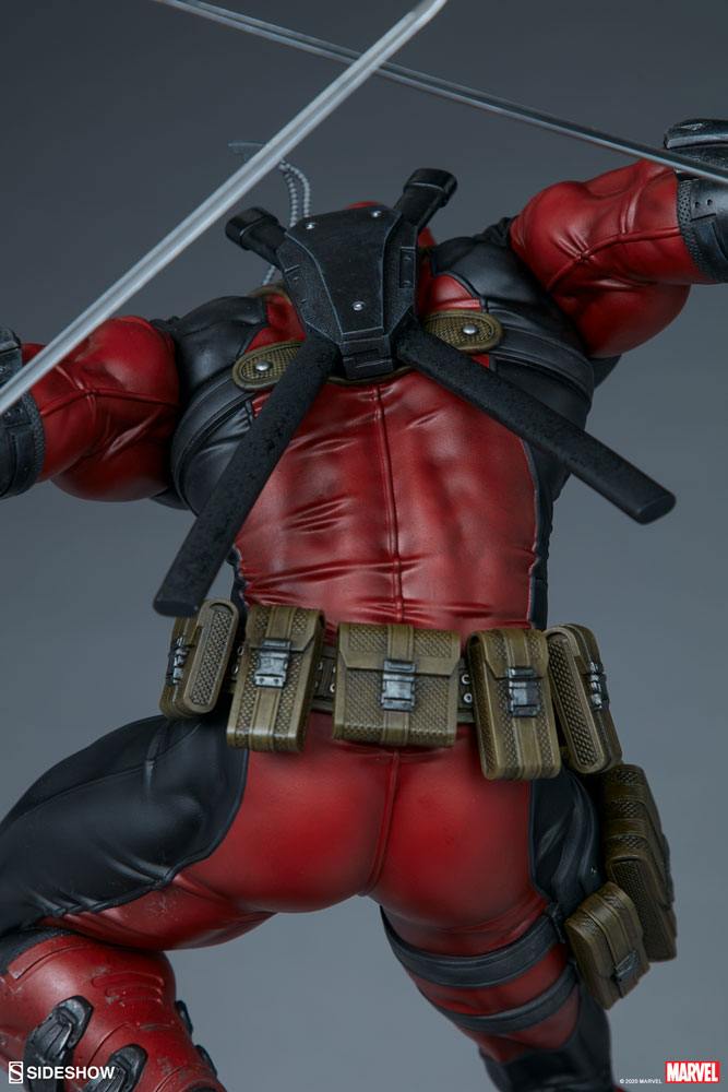 SIDESHOW - Marvel - Premium Format Statue Deadpool SS300690