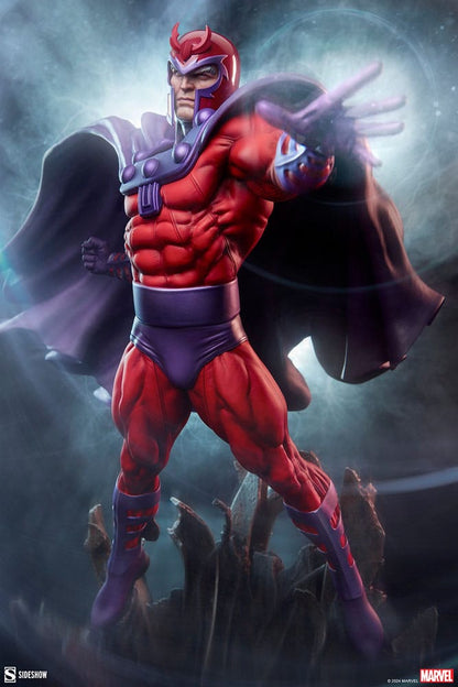 SIDESHOW - Marvel Premium Format Statue Magneto: Master of Magnetism