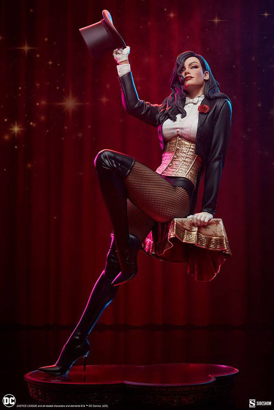 SIDESHOW - Dc Comics - Premium Format Figure Zatanna