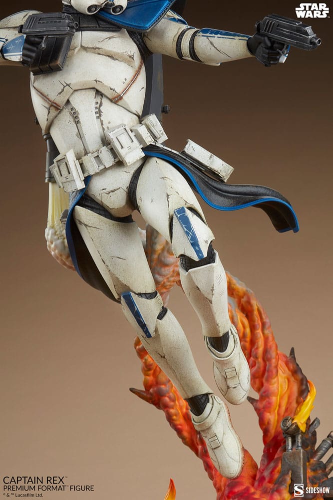 SIDESHOW - Star Wars Premium Format Figure Captain Rex