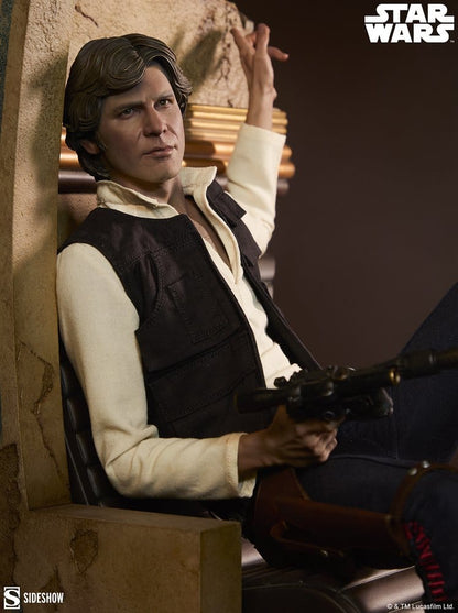 SIDESHOW - Star Wars Episode IV Mixed Media Premium Format Figure Han Solo: Sorry About the Mess