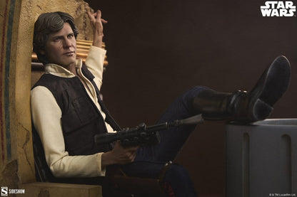 SIDESHOW - Star Wars Episode IV Mixed Media Premium Format Figure Han Solo: Sorry About the Mess