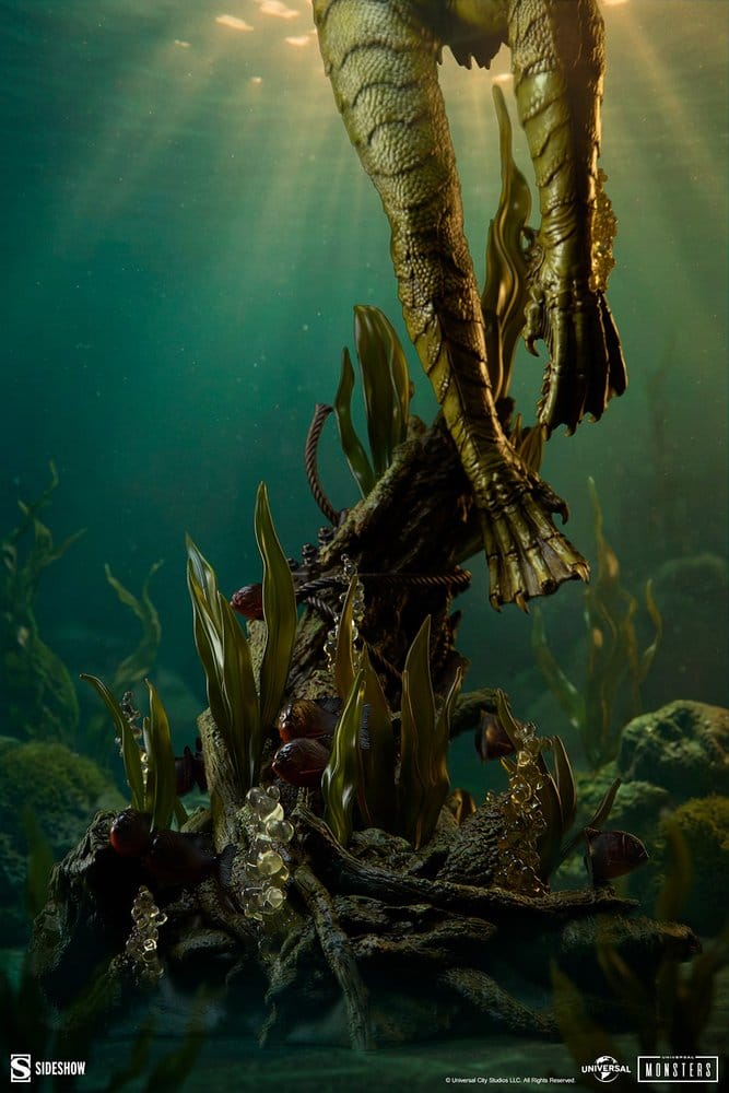 SIDESHOW - Universal Monsters Premium Format Figure Creature from the Black Lagoon