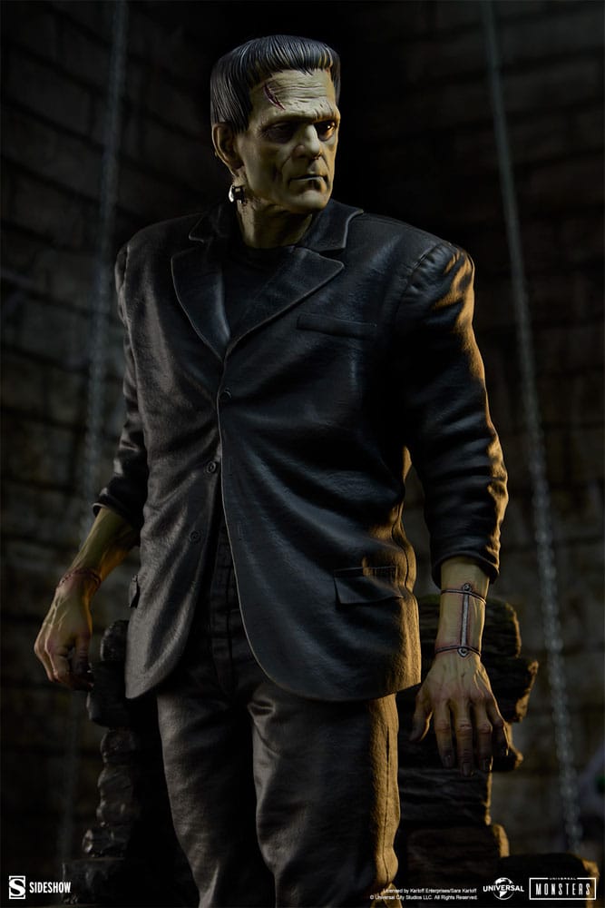 SIDESHOW - Frankenstein Premium Format Statue Frankenstein