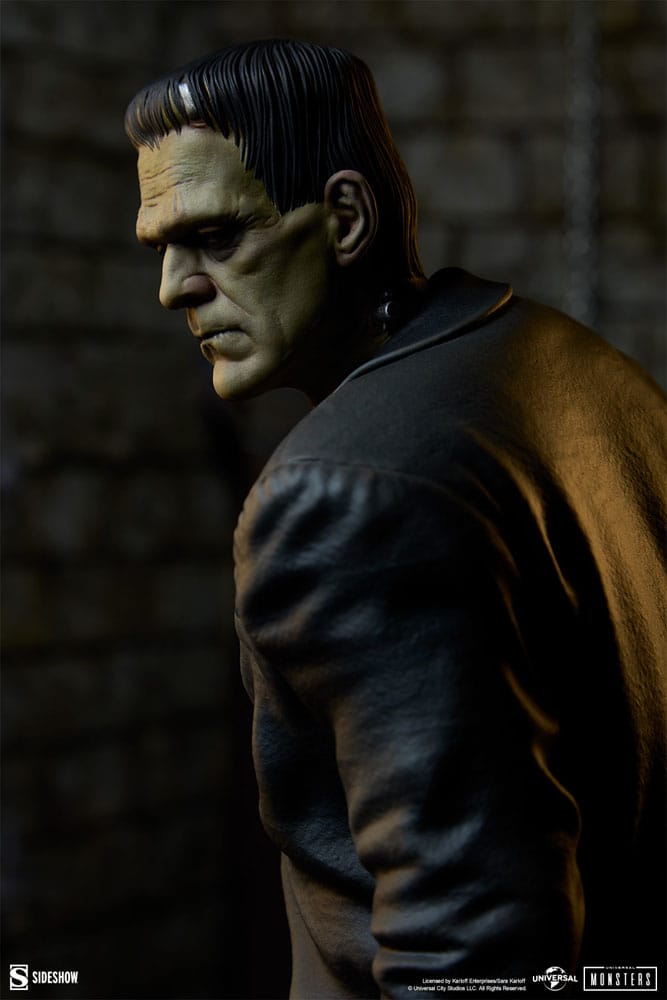 SIDESHOW - Frankenstein Premium Format Statue Frankenstein