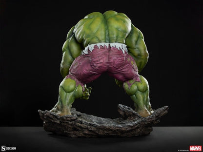 SIDESHOW - Marvel Premium Format Figure Hulk