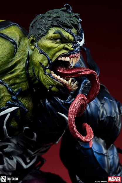 SIDESHOW - Marvel Premium Format Statue Venomized Hulk