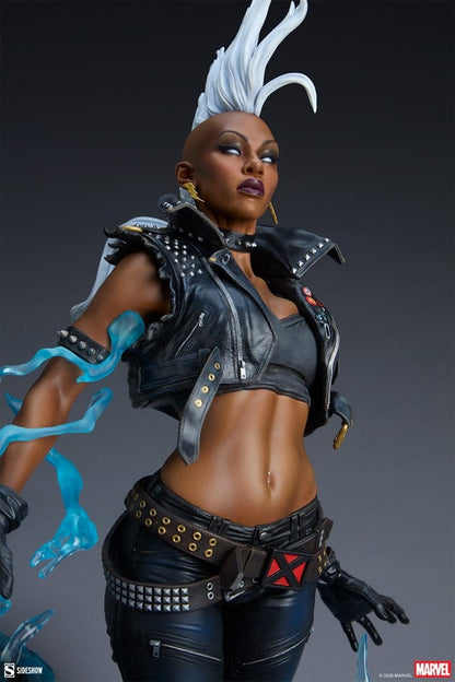 SIDESHOW - Marvel X-Men Premium Format Figure Storm