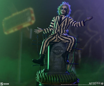 SIDESHOW - Beetlejuice Premium Format Mixed Media Statue Beetlejuice