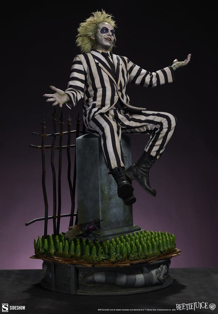 SIDESHOW - Beetlejuice Premium Format Mixed Media Statue Beetlejuice