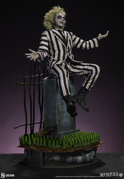 SIDESHOW - Beetlejuice Premium Format Mixed Media Statue Beetlejuice