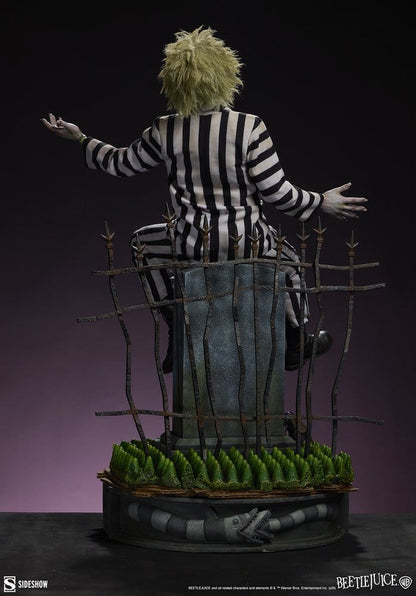 SIDESHOW - Beetlejuice Premium Format Mixed Media Statue Beetlejuice