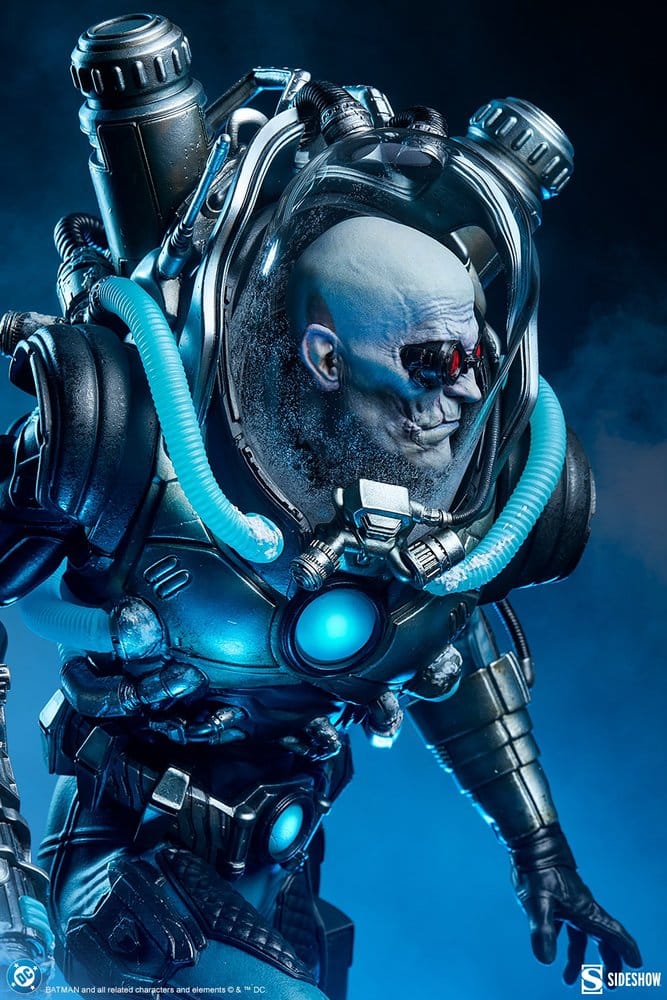 SIDESHOW - DC Comics Premium Format Figure Mr. Freeze