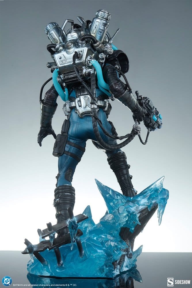 SIDESHOW - DC Comics Premium Format Figure Mr. Freeze