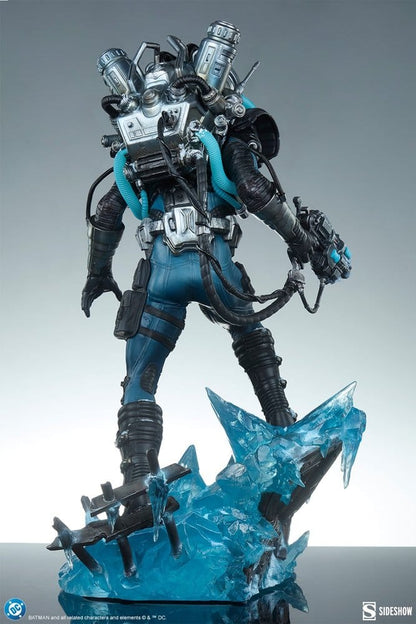 SIDESHOW - DC Comics Premium Format Figure Mr. Freeze