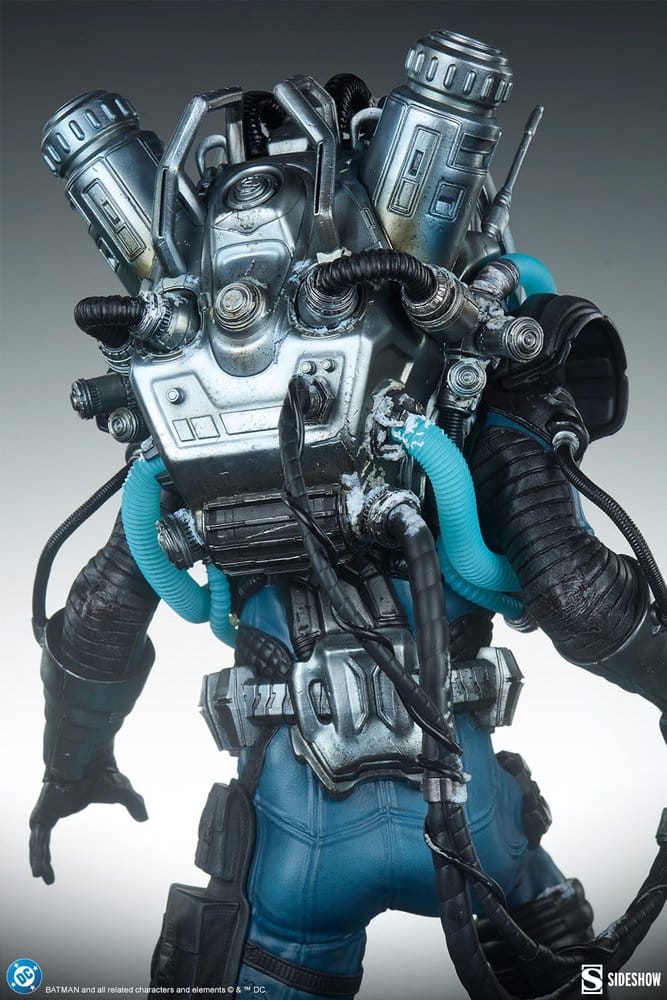 SIDESHOW - DC Comics Premium Format Figure Mr. Freeze