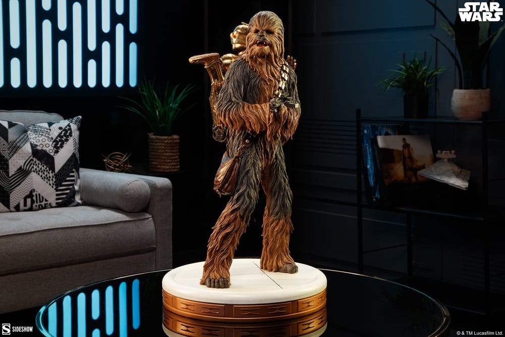 SIDESHOW - Star Wars Premium Format Figure Chewbacca and C-3PO
