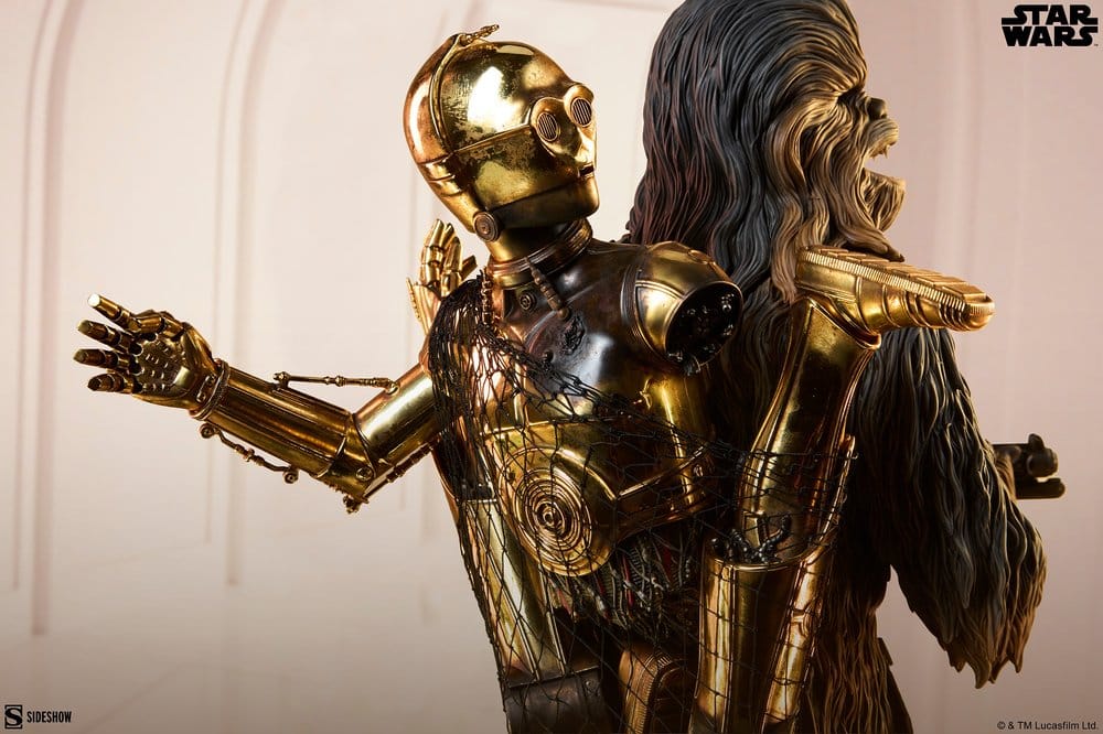 SIDESHOW - Star Wars Premium Format Figure Chewbacca and C-3PO