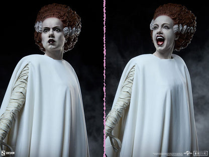 SIDESHOW - Bride of Frankenstein Premium Format Mixed Media Statue The Bride of Frankenstein (Fabric Costume)