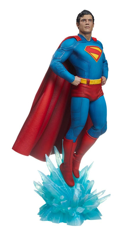 SIDESHOW - Superman (2025) Premium Format Statues Superman 61 cm & Krypto 23 cm Bundle