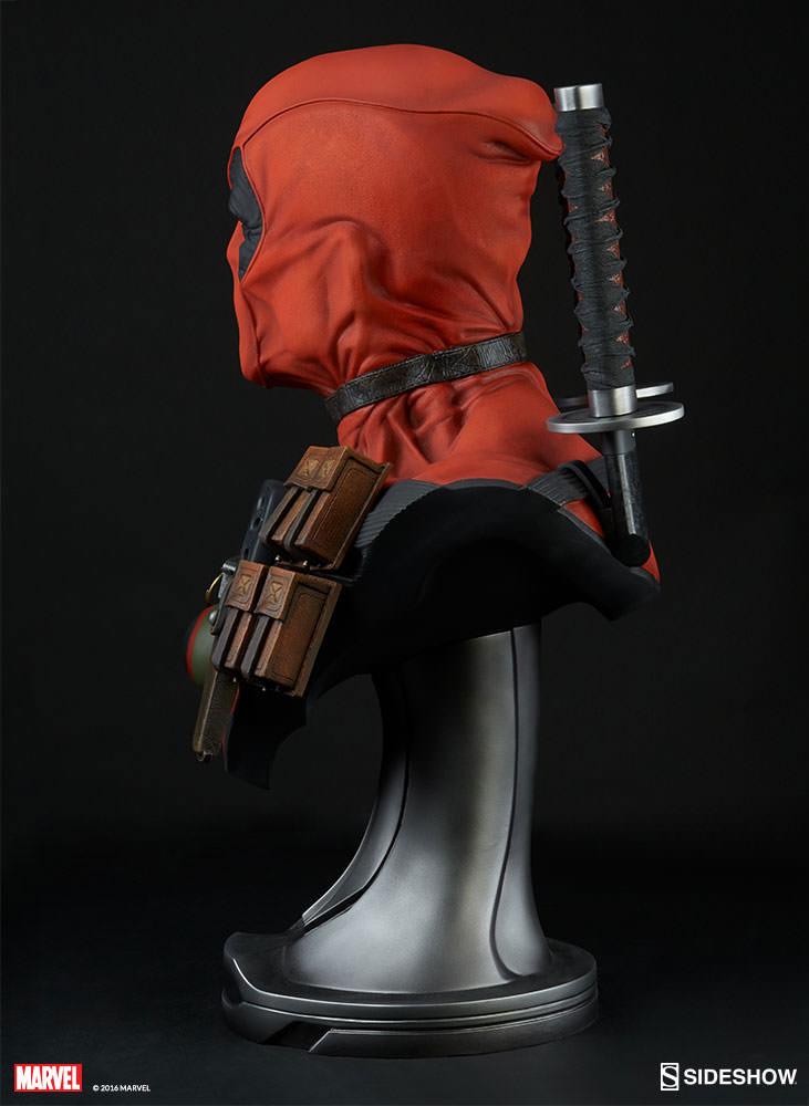 SIDESHOW - Marvel - Comics Bust 1:1 Deadpool