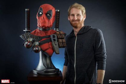 SIDESHOW - Marvel - Comics Bust 1:1 Deadpool