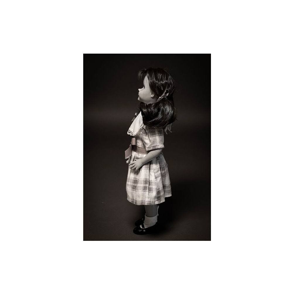 TRICK OR TREAT STUDIOS - The Twilight Zone Prop Replica 1:1 Talky Tina Doll