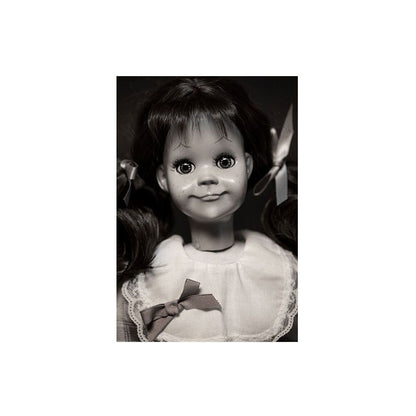 TRICK OR TREAT STUDIOS - The Twilight Zone Prop Replica 1:1 Talky Tina Doll