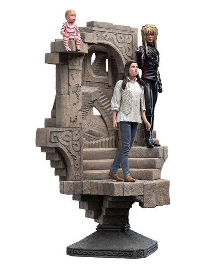 WETA COLLECTIBLES - Labyrinth Statue 1:6 Sarah & Jareth in The Illusionary Maze