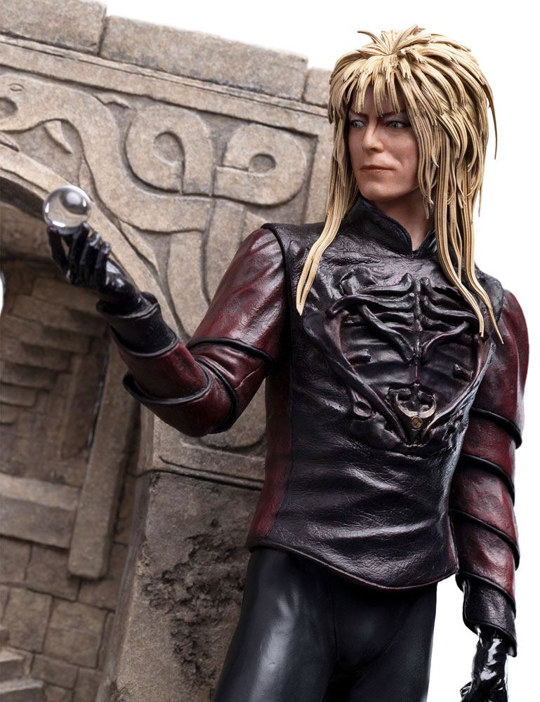 WETA COLLECTIBLES - Labyrinth Statue 1:6 Sarah & Jareth in The Illusionary Maze