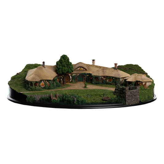 WETA - Lord of the Rings Statue The Green Dragon Inn