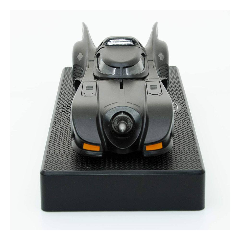 YUME TOYS - Dc Comics - Die Cast Voice Activated Batmobile 10