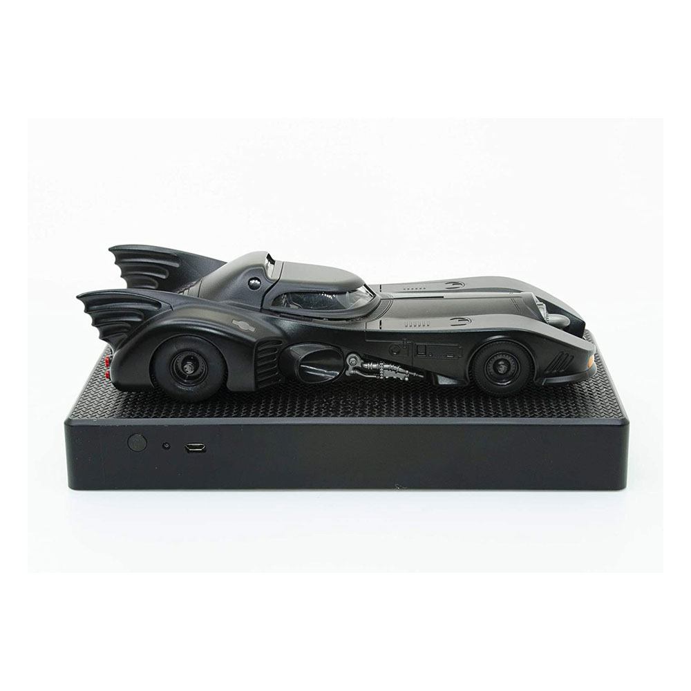YUME TOYS - Dc Comics - Die Cast Voice Activated Batmobile 10