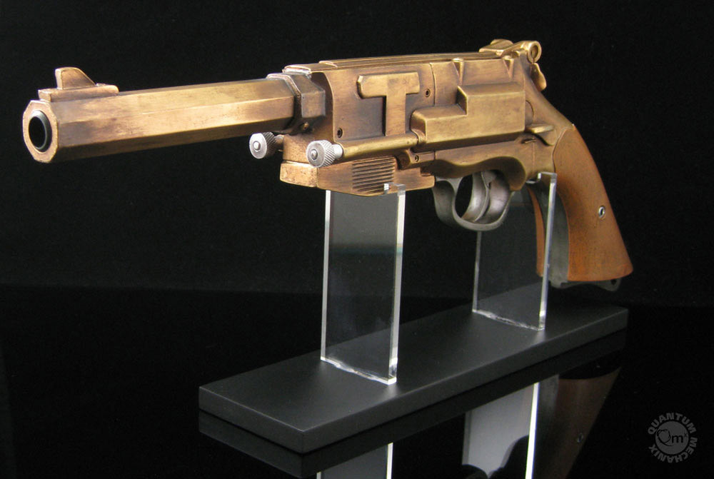 QUANTUM MECHANIX - Firefly Malcom Reynolds Metal-Plated Pistol Replica 36cm