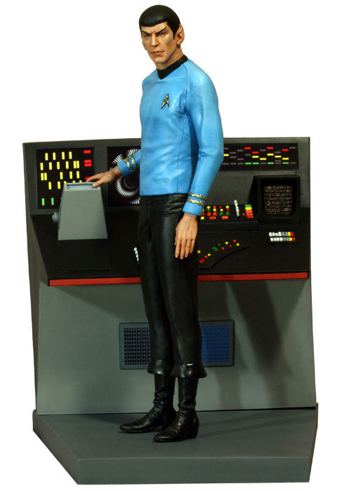 HOLLYWOOD COLLECTIBLES - Star Trek TOS Statue 1/6 Mr. Spock